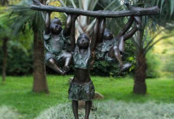 佛山铜雕树枝是中领雕塑专为儿童设计制作的一种…