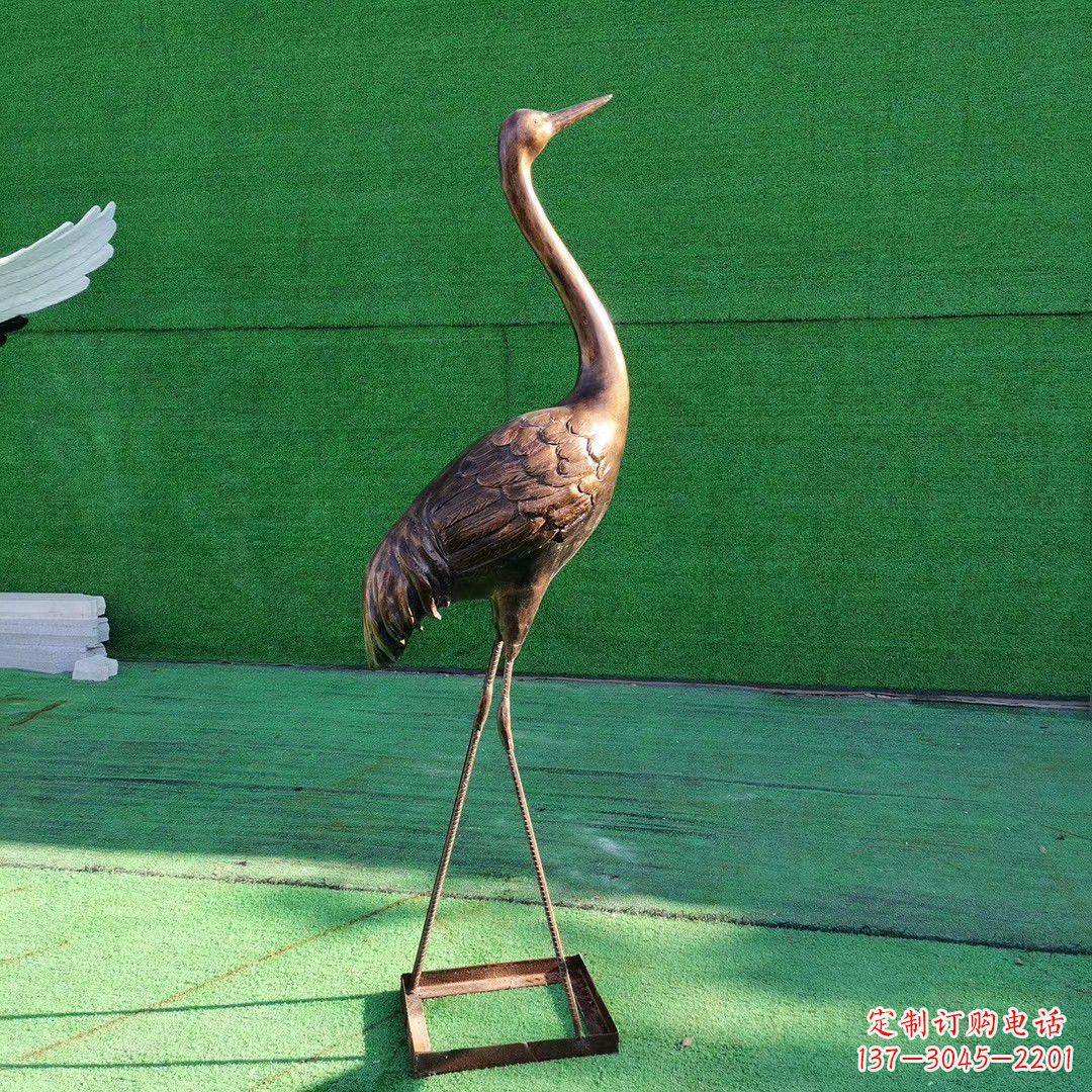 佛山仙鹤衔芝铜雕
