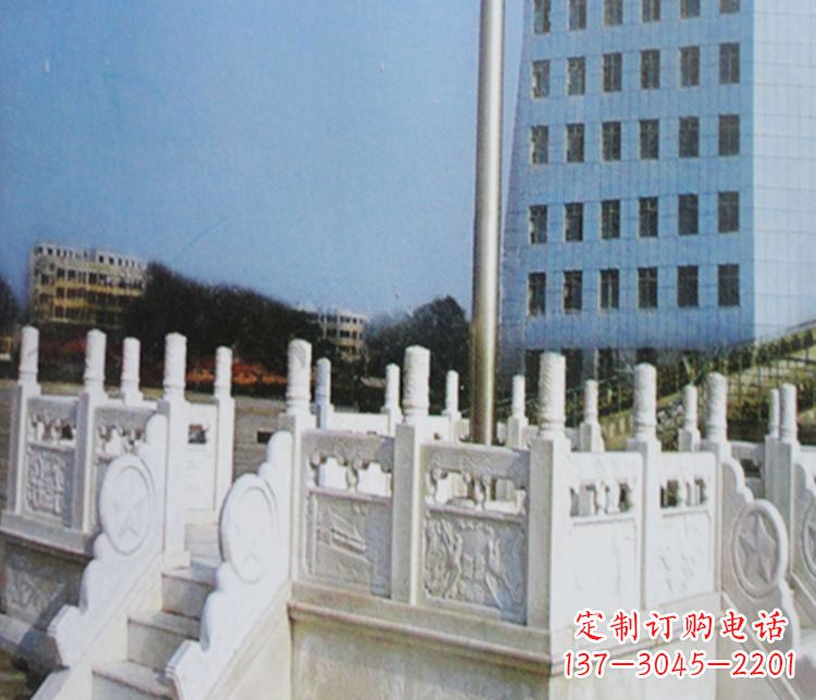 佛山校园汉白玉升旗台景观石雕