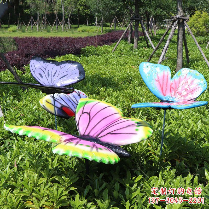 佛山展翅的蝴蝶,公园草丛仿真动物装饰雕塑