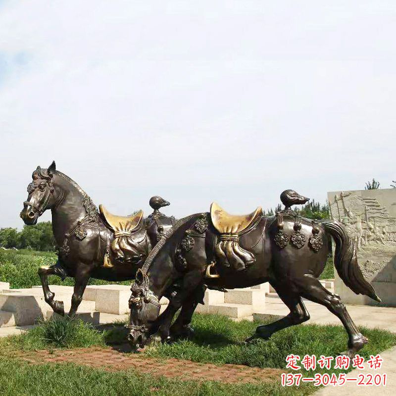 佛山战马群公园景区动物情景雕塑