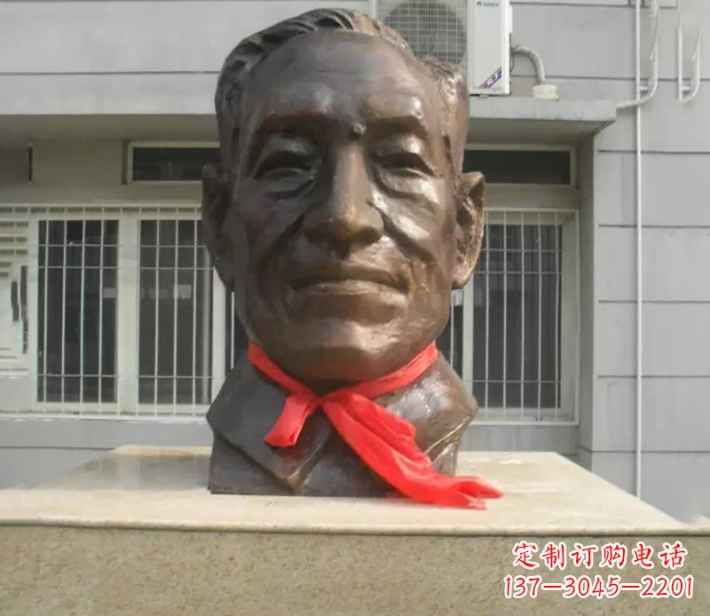 佛山朱宪彝校园名人头像铜雕