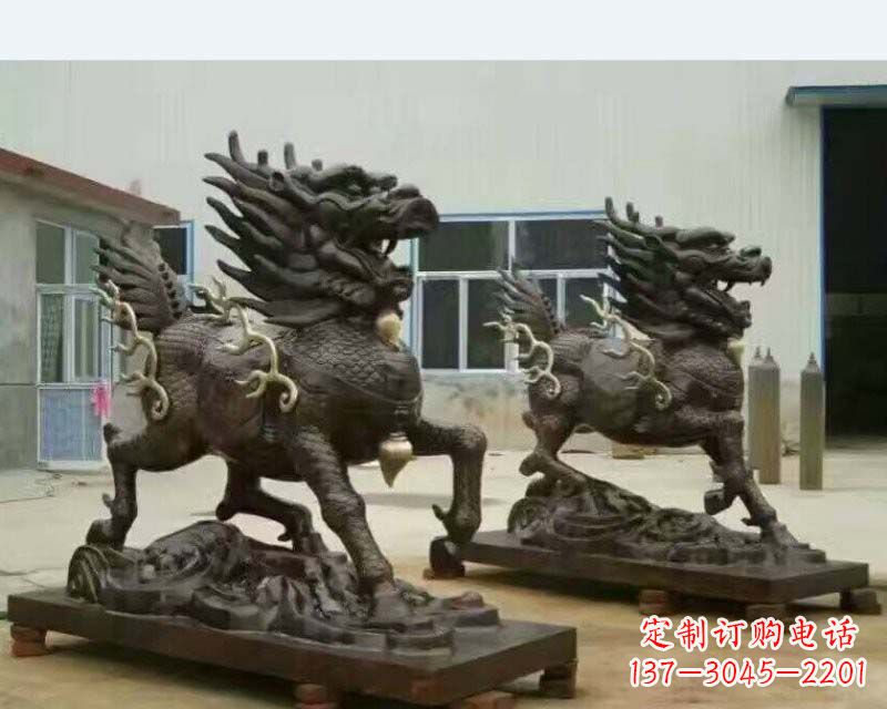 佛山铸铜踏浪麒麟雕塑